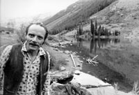 Bill Linden, co-founder of the Free City Puppets